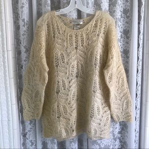 🎉Host Pick🎉CASUAL CORNER *NWOT Hand Knit Ltd. Edition Open Weave Cream Sweater